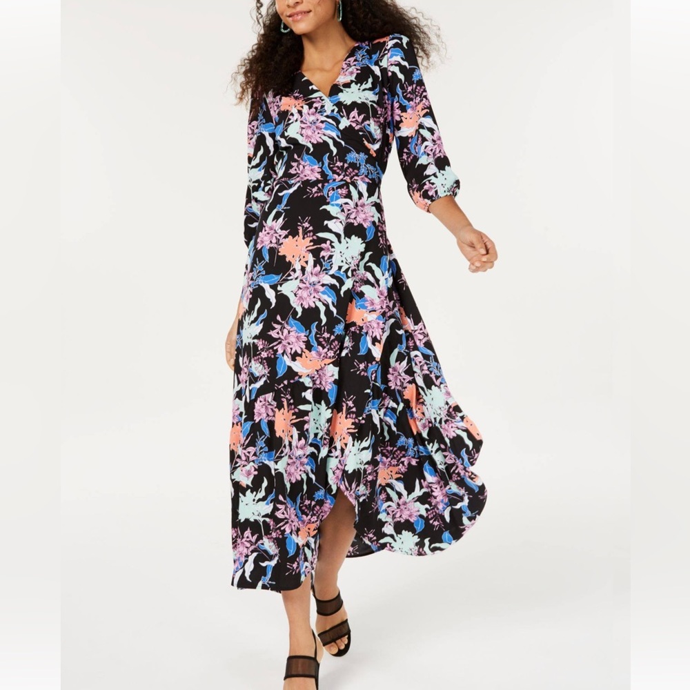 NWT - BarIII Pastel Femme wrap around dress